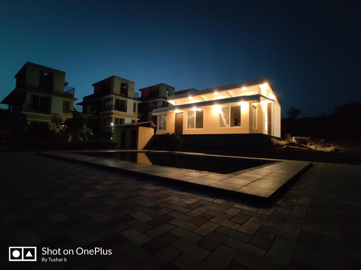 Royal Meadows Igatpuri 2Bhk Poolside Villa 外观 照片