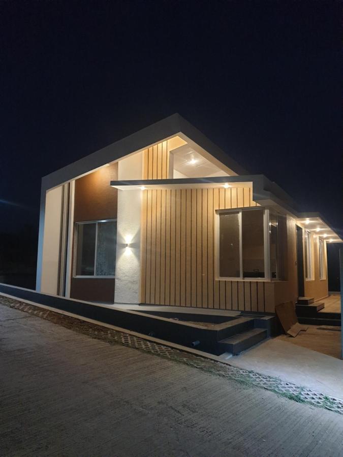 Royal Meadows Igatpuri 2Bhk Poolside Villa 外观 照片