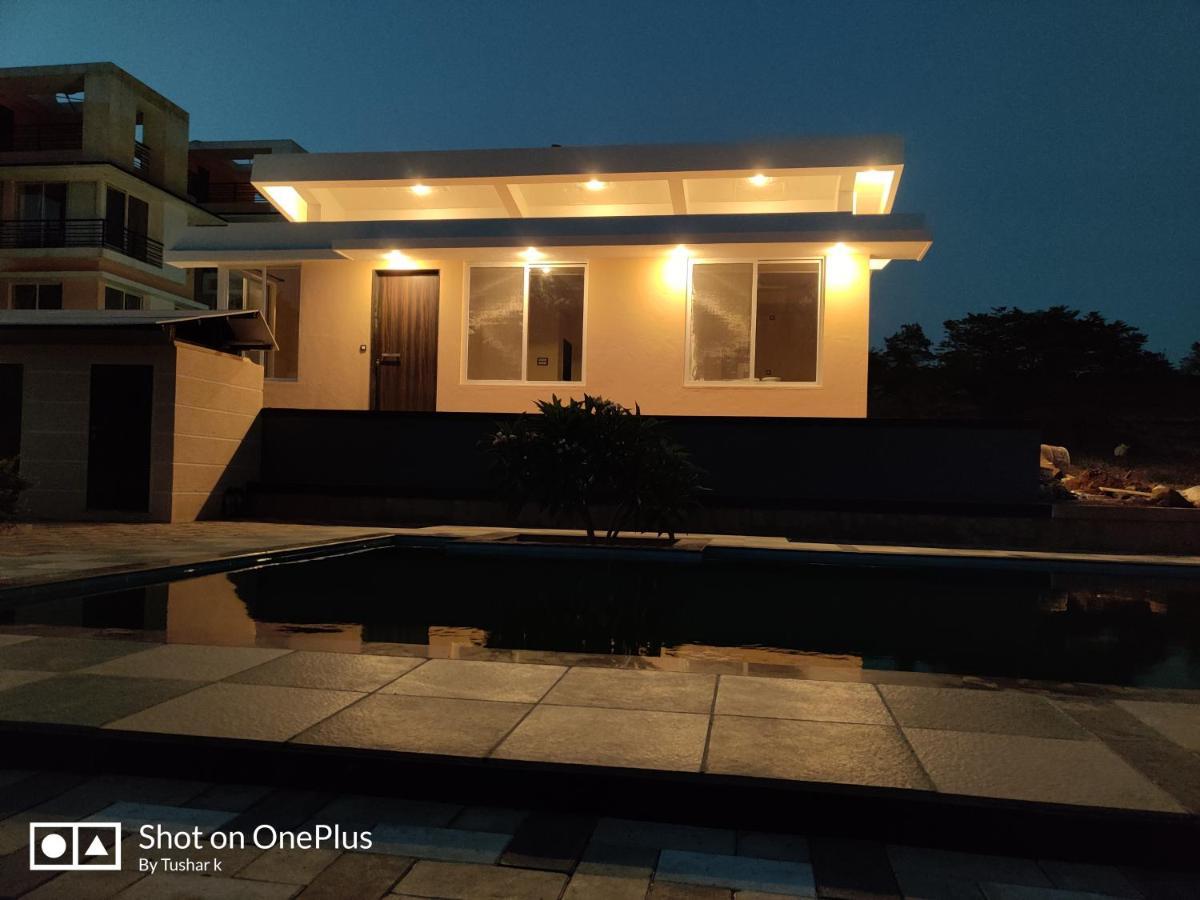 Royal Meadows Igatpuri 2Bhk Poolside Villa 外观 照片
