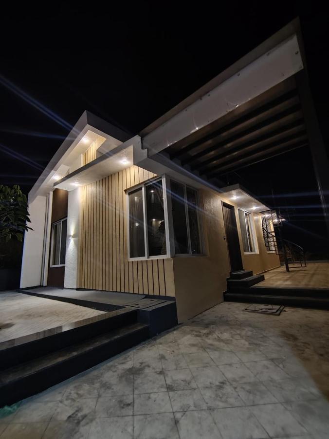 Royal Meadows Igatpuri 2Bhk Poolside Villa 外观 照片